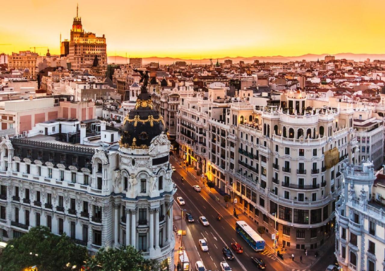 Chueca Gran Via Apartment Madrid Exterior photo