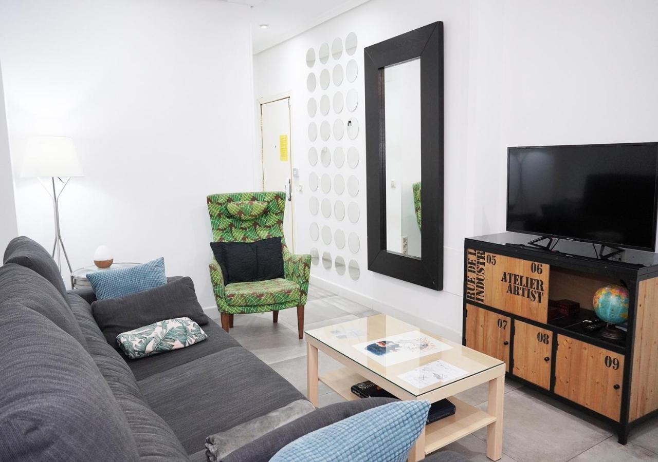 Chueca Gran Via Apartment Madrid Exterior photo